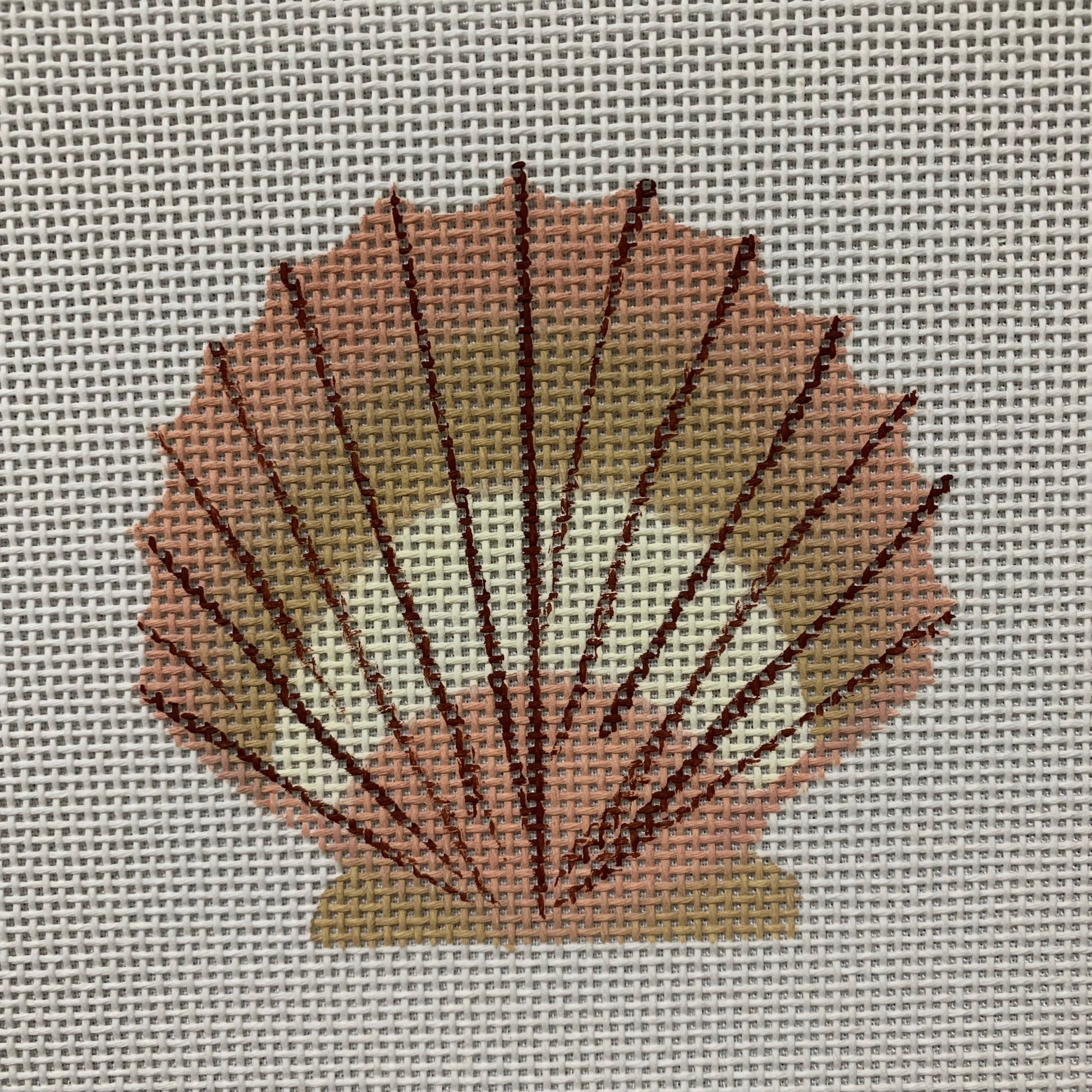 Scallop Shell Mini image 0